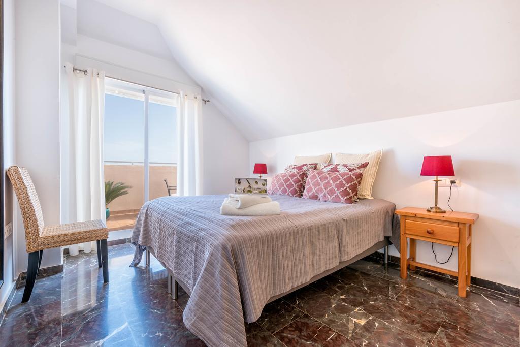 Carvajal Luxury Apartments - Free Parking Fuengirola Eksteriør billede