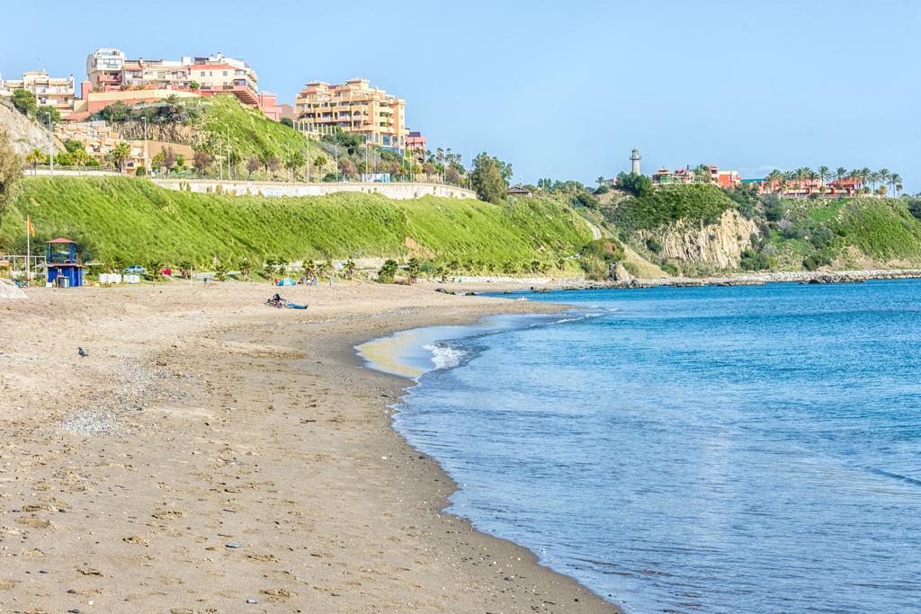 Carvajal Luxury Apartments - Free Parking Fuengirola Eksteriør billede