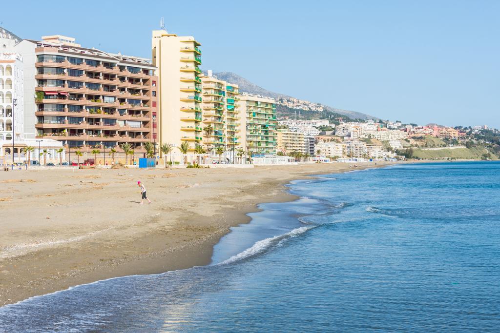 Carvajal Luxury Apartments - Free Parking Fuengirola Eksteriør billede