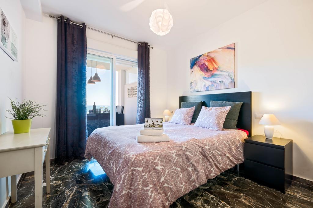 Carvajal Luxury Apartments - Free Parking Fuengirola Eksteriør billede