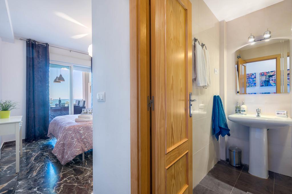 Carvajal Luxury Apartments - Free Parking Fuengirola Eksteriør billede