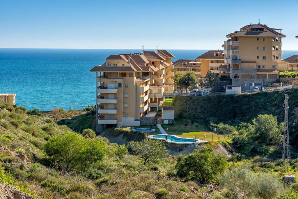 Carvajal Luxury Apartments - Free Parking Fuengirola Eksteriør billede